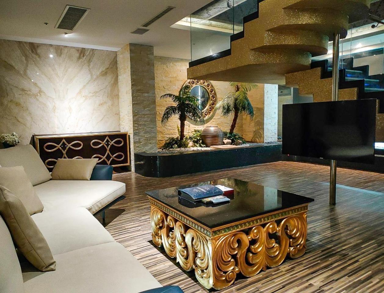 All-Ur Boutique Motel - Taichung Branch Exterior foto