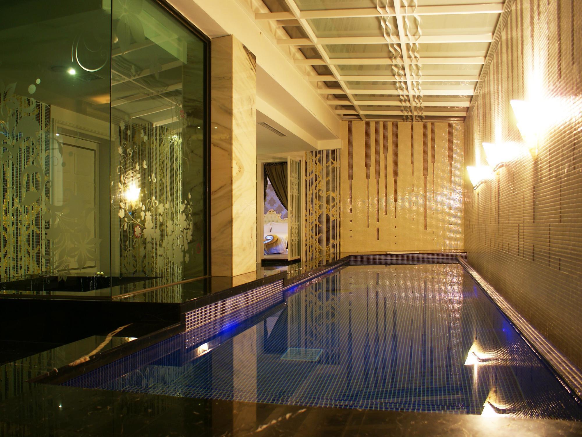 All-Ur Boutique Motel - Taichung Branch Exterior foto